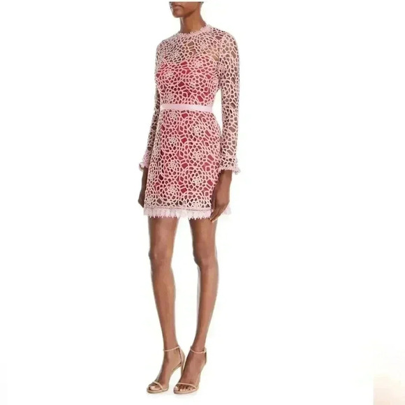 Talulah
Roseate Lace Overlay Mini Dress NEW - Picture 9 of 9